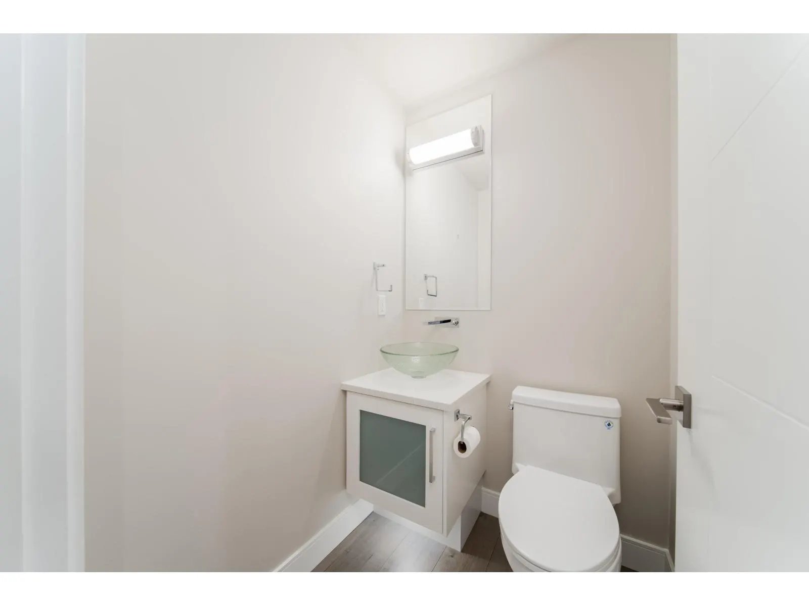 17033 FRASER HIGHWAY