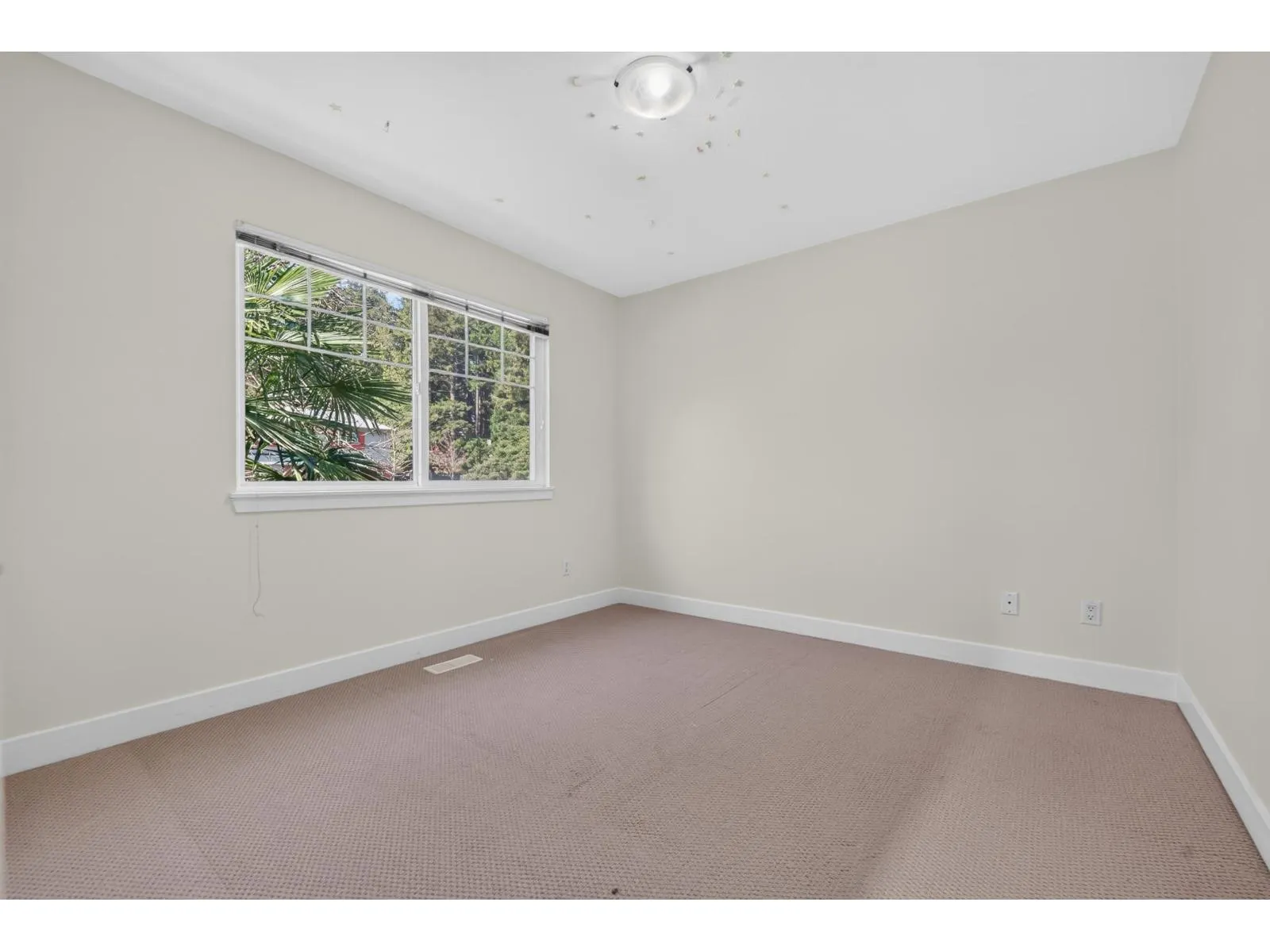 6110 150 STREET