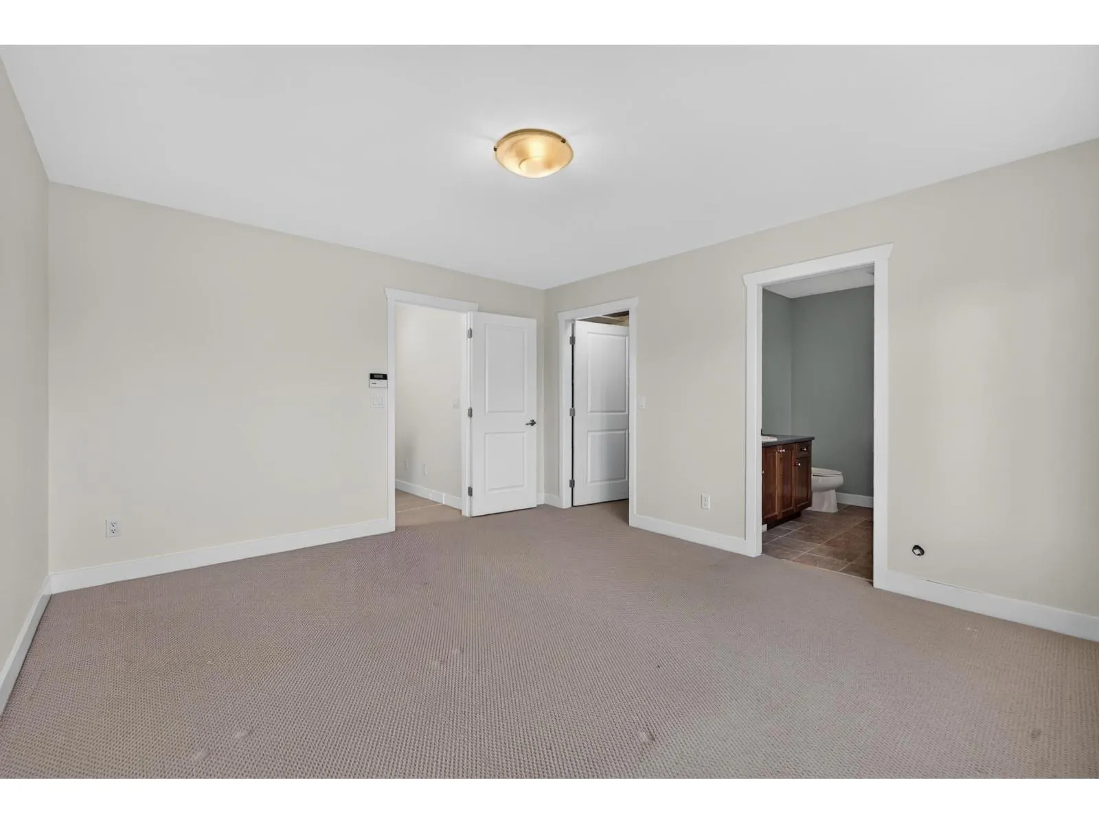 6110 150 STREET