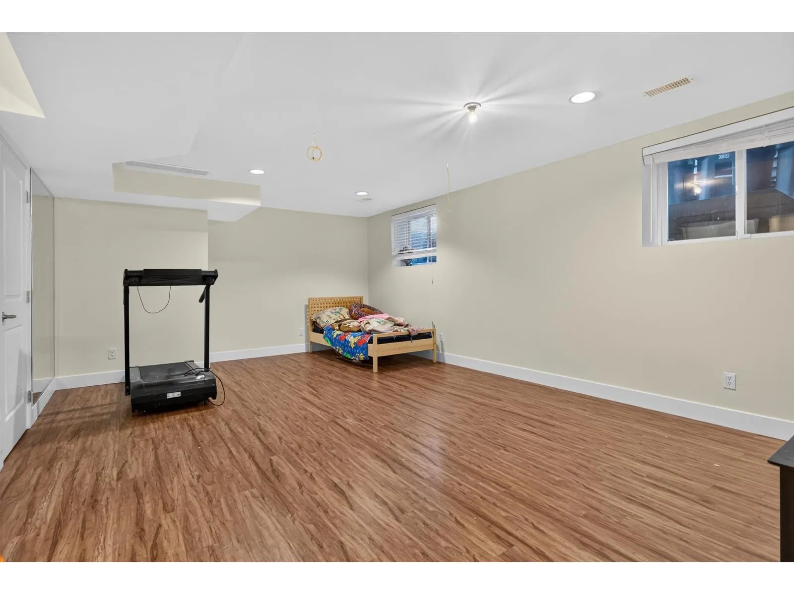 6110 150 STREET