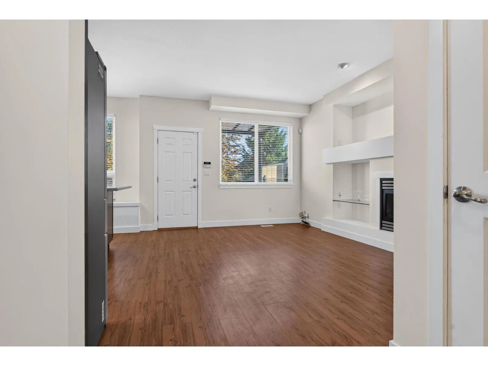 6110 150 STREET