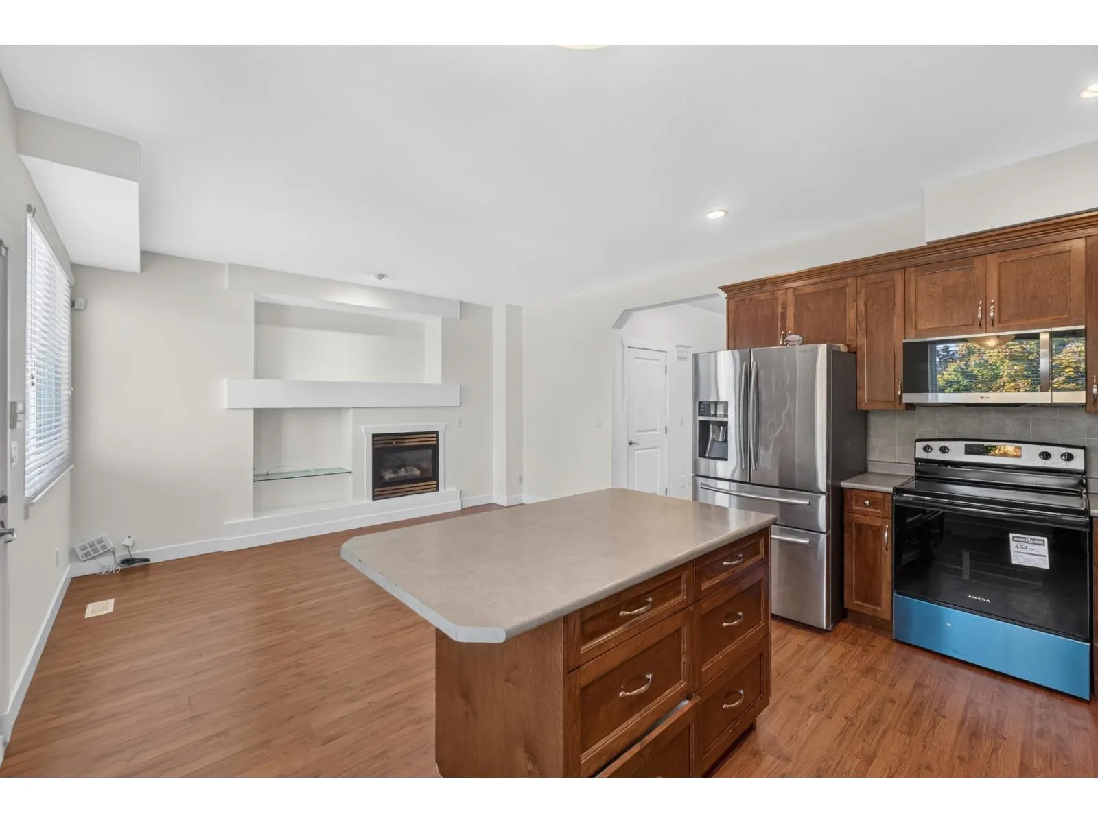 6110 150 STREET