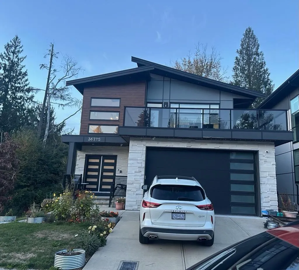 36725 CARL CREEK CRESCENT