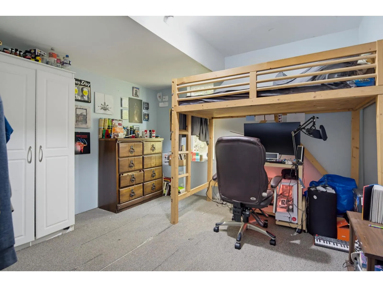 35746 TIMBERLANE DRIVE
