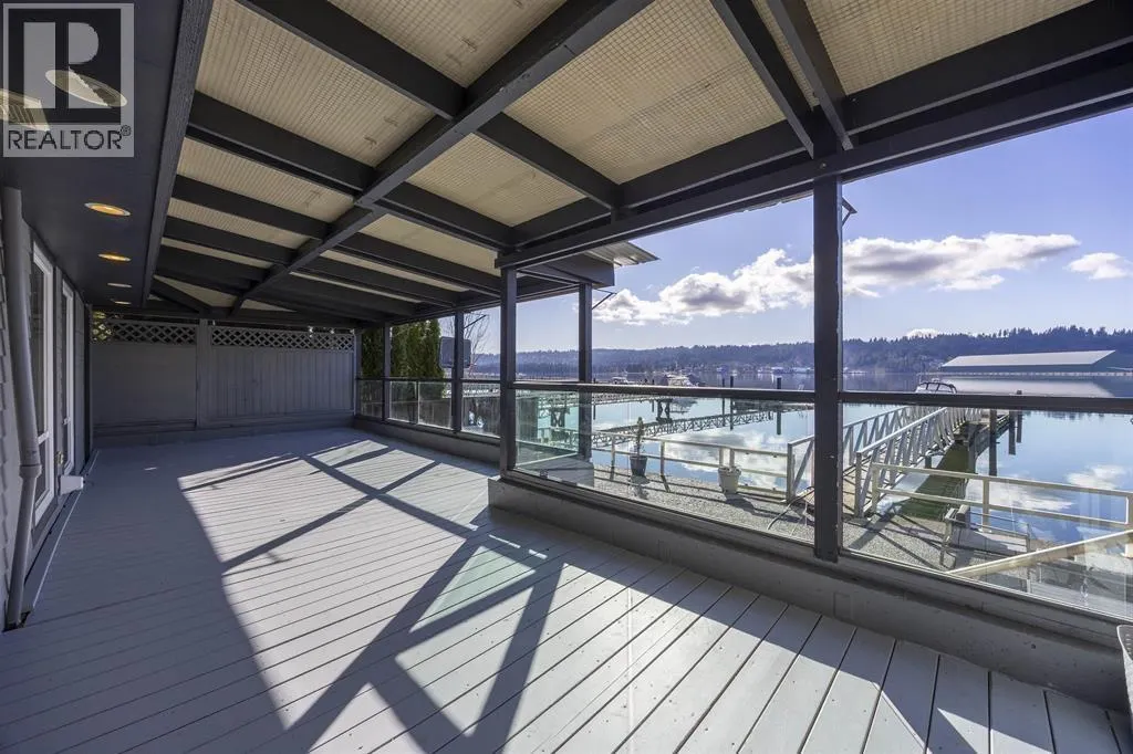 936 ALDERSIDE ROAD