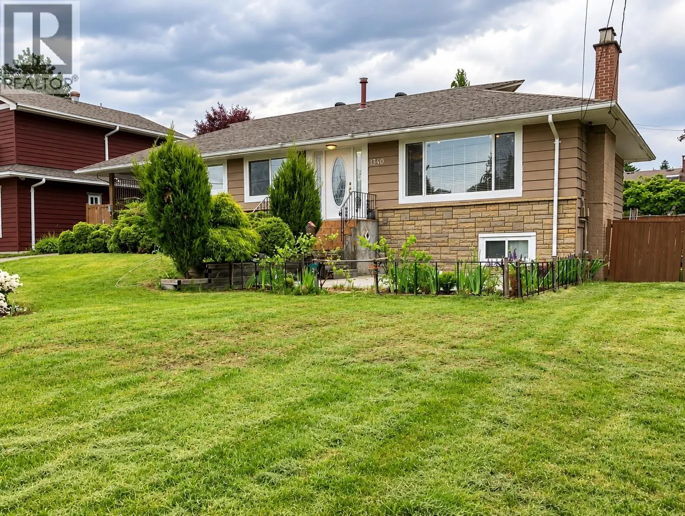 1340 WILLOW WAY