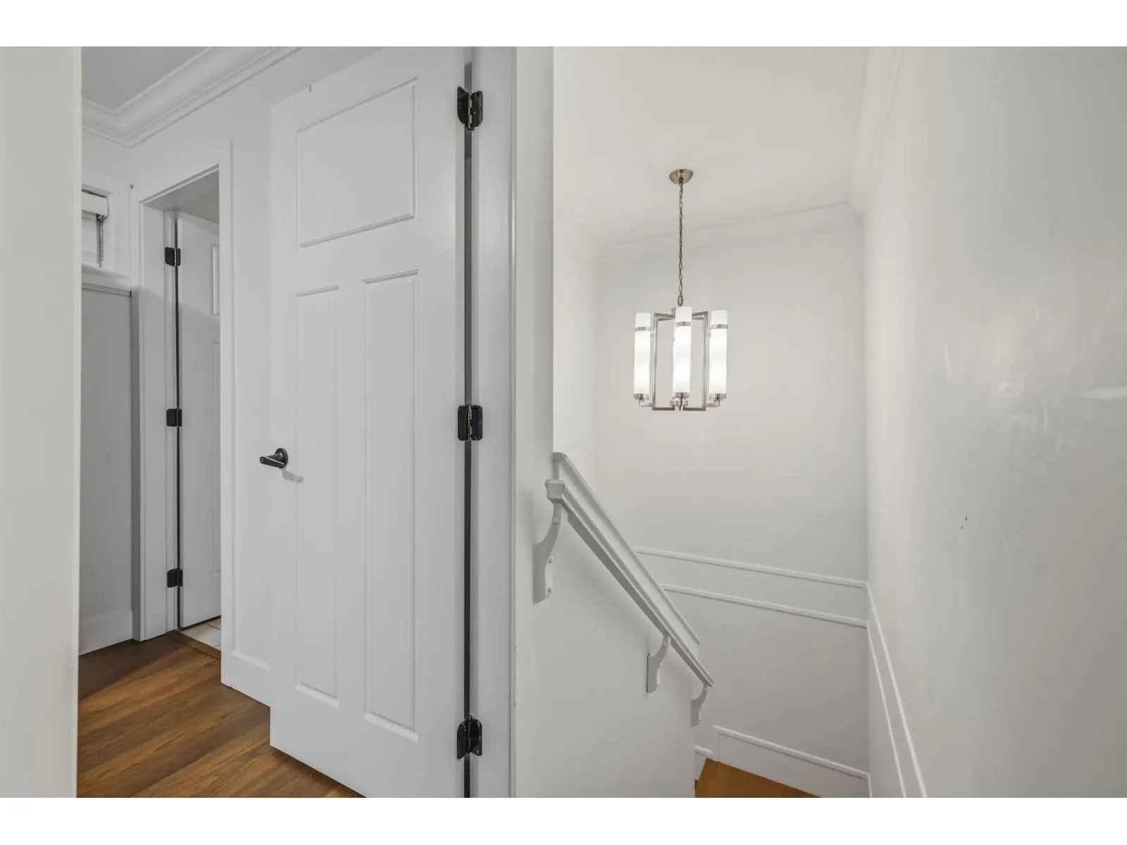 B3 19292 72A AVENUE