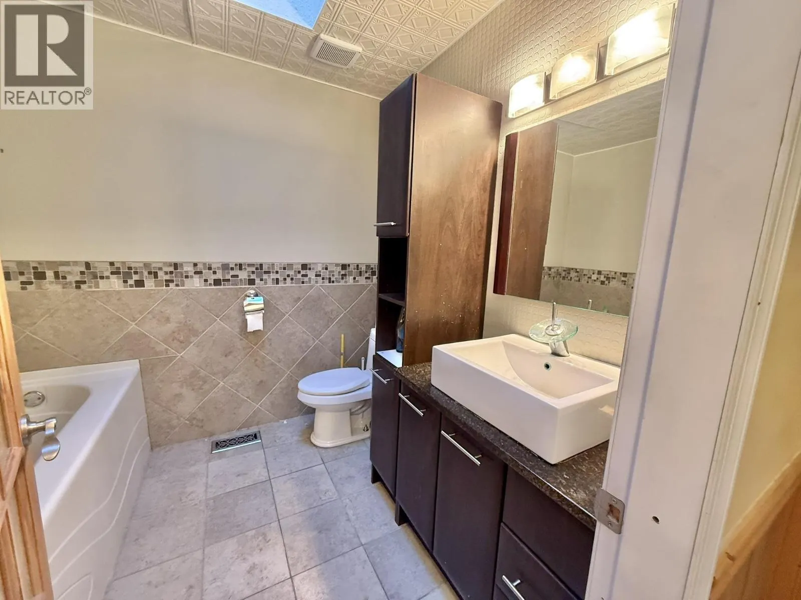 1288 WEST FRASER ROAD