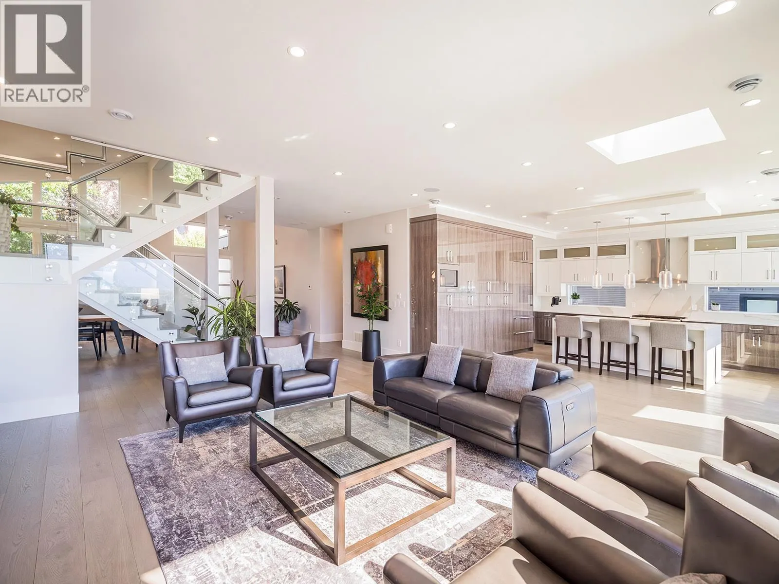 41301 HORIZON DRIVE