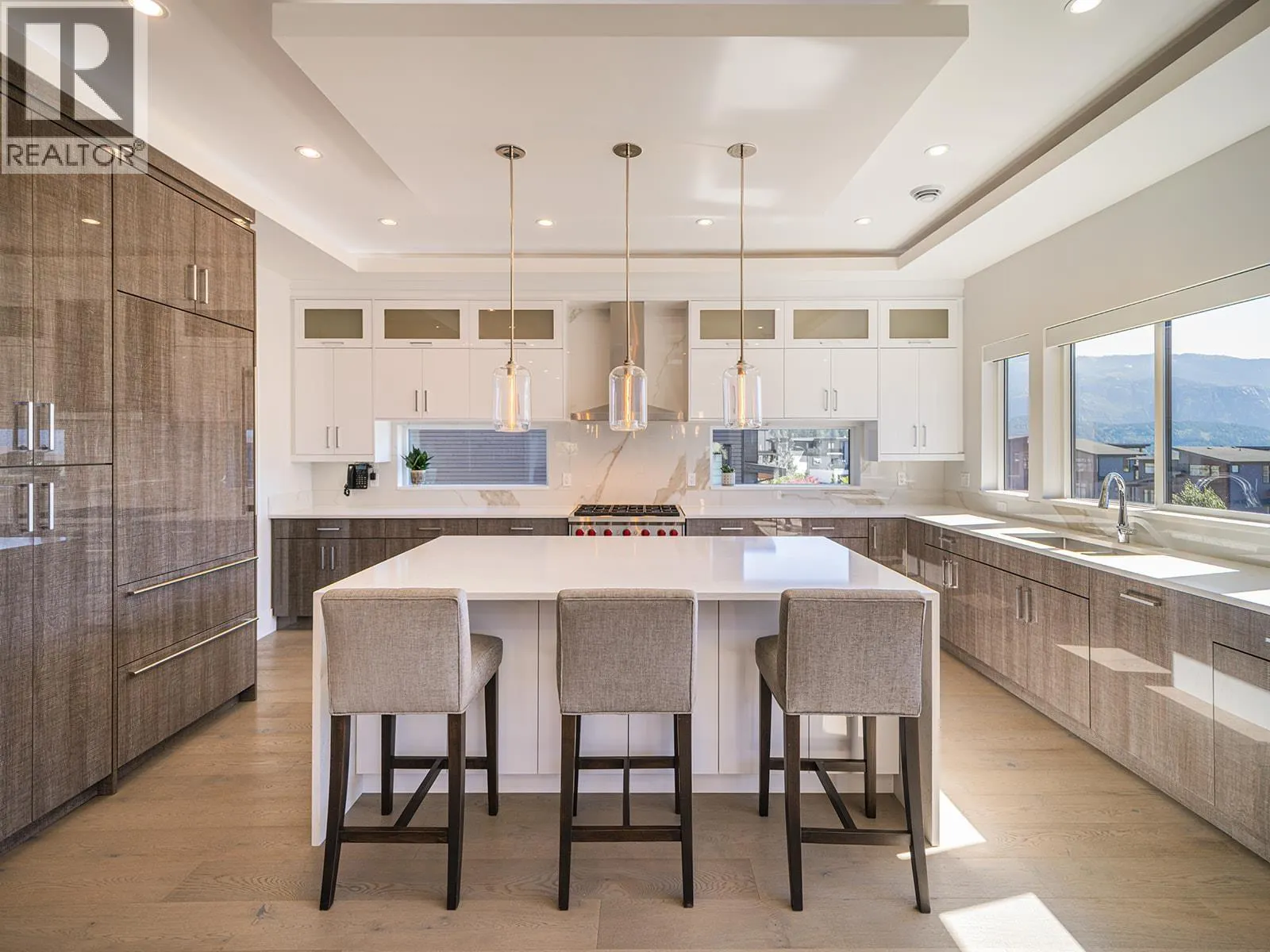 41301 HORIZON DRIVE