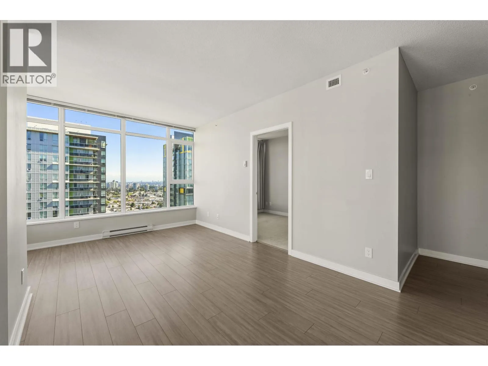 3705 4900 LENNOX LANE