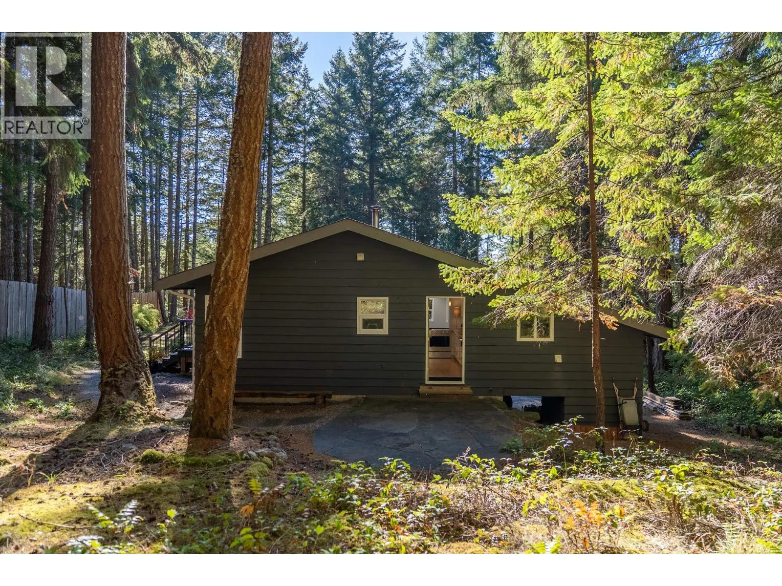 2701 GALLEY CRESCENT