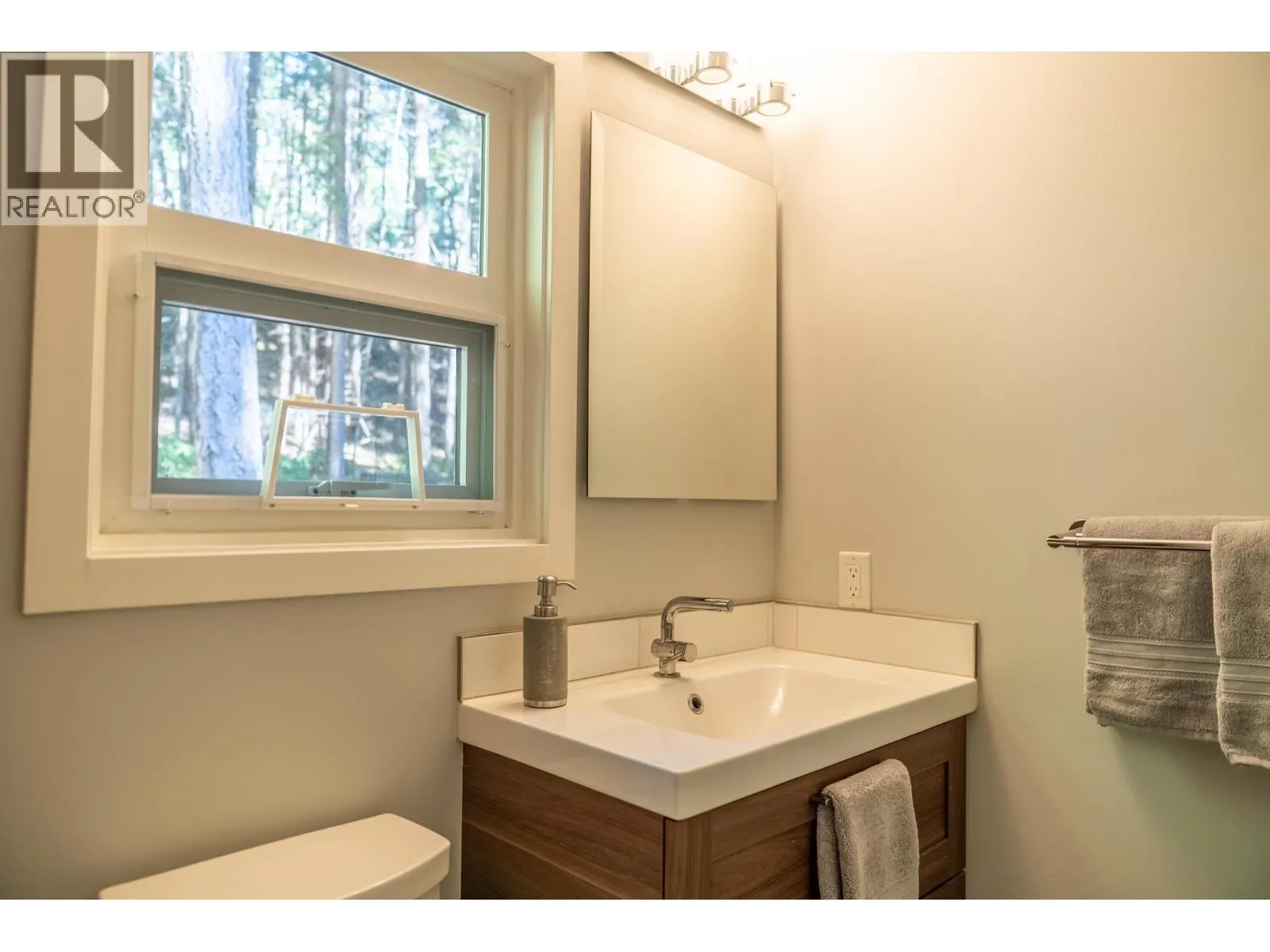 2701 GALLEY CRESCENT