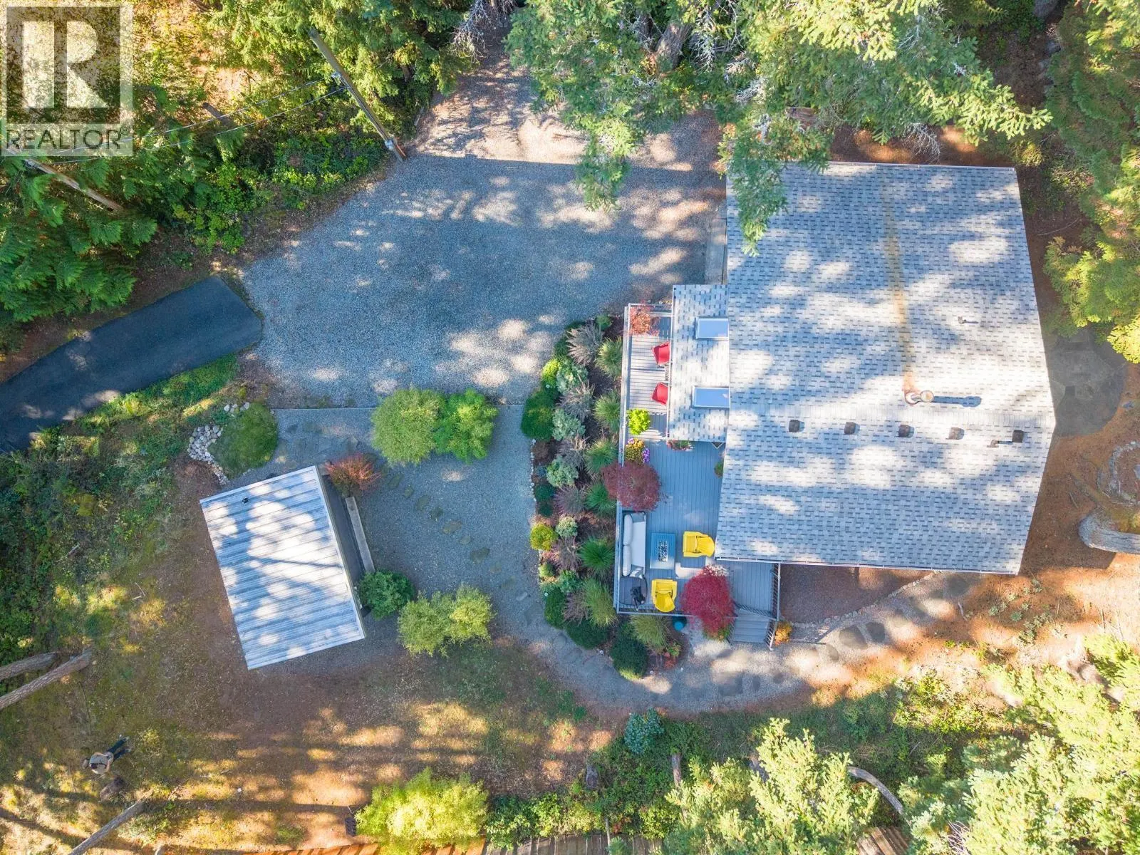 2701 GALLEY CRESCENT