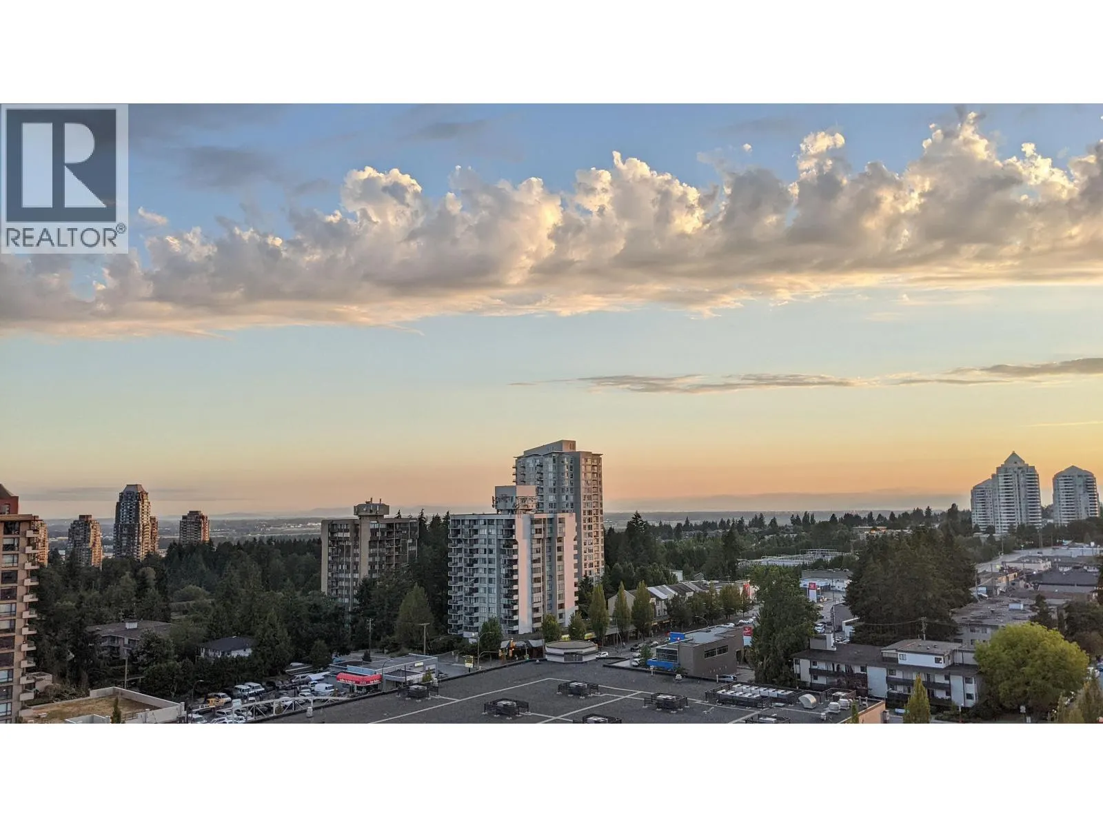 1508 7063 HALL AVENUE