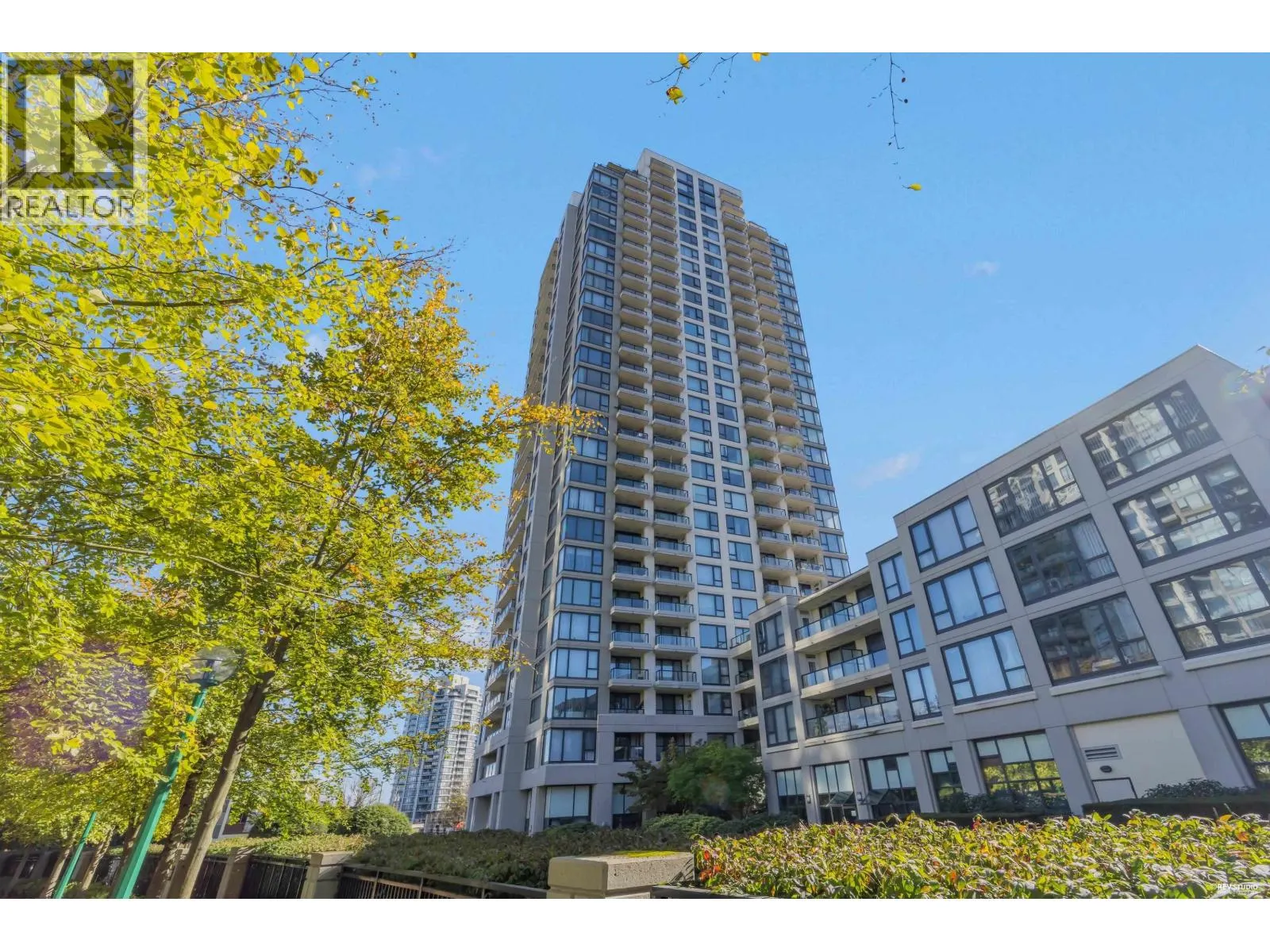 1508 7063 HALL AVENUE