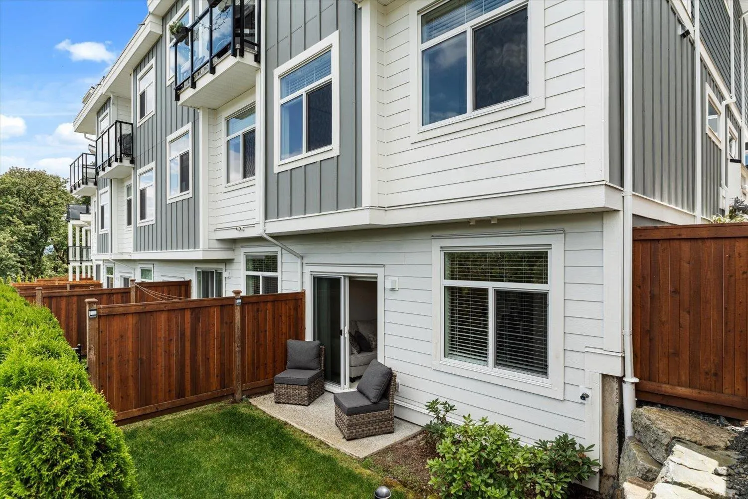 11 43998 CHILLIWACK MOUNTAIN ROAD|Chilliwack Mountain