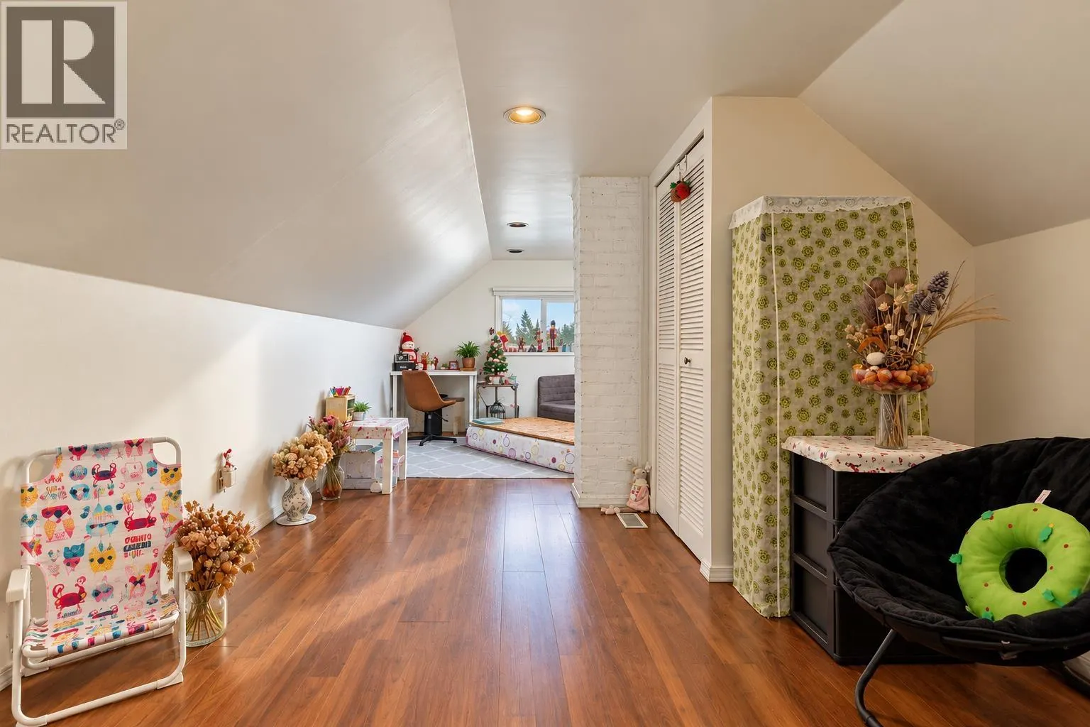 7620 14TH AVENUE