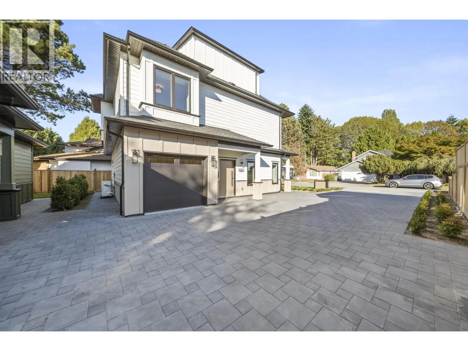 1 10931 SOUTHPORT ROAD