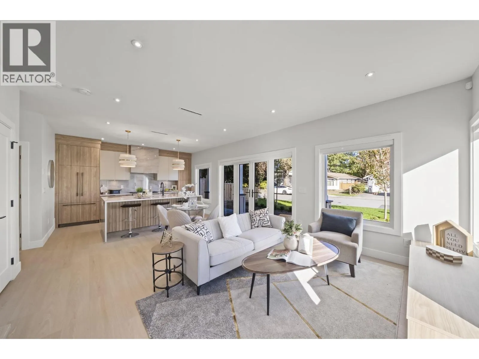 1 10931 SOUTHPORT ROAD