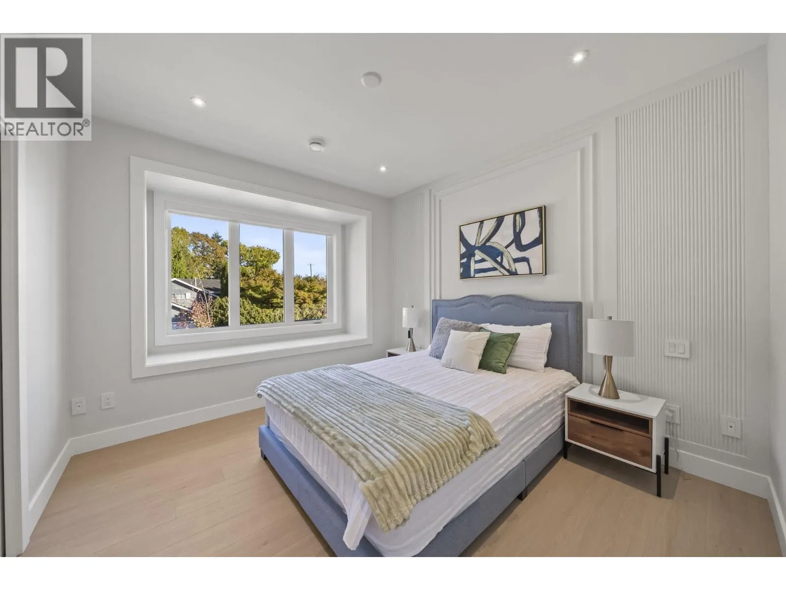 1 10931 SOUTHPORT ROAD
