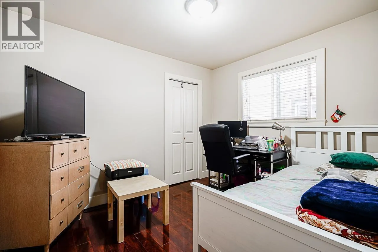 2708 BOUNDARY ROAD
