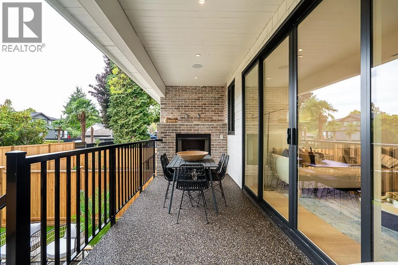 1 1065 RIDLEY DRIVE
