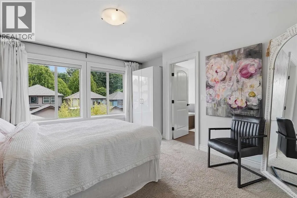 1225 BURKEMONT PLACE