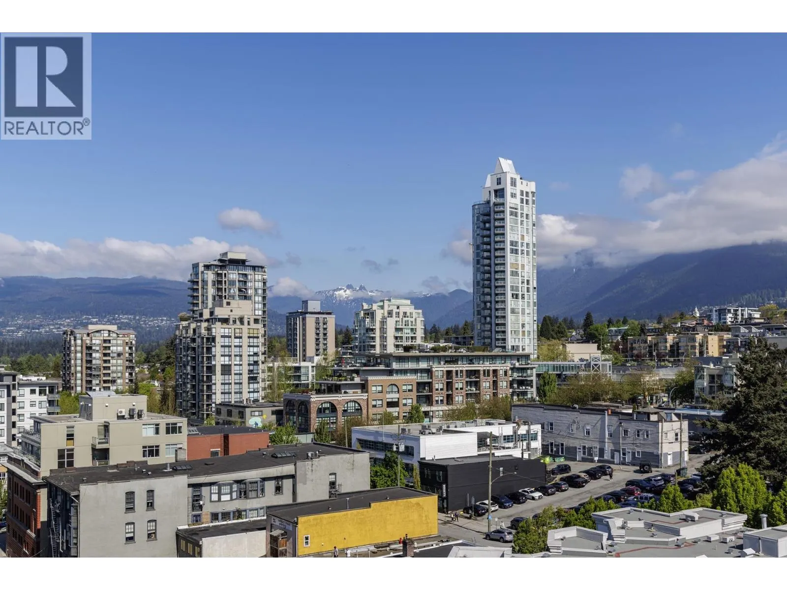 PH1 168 E ESPLANADE