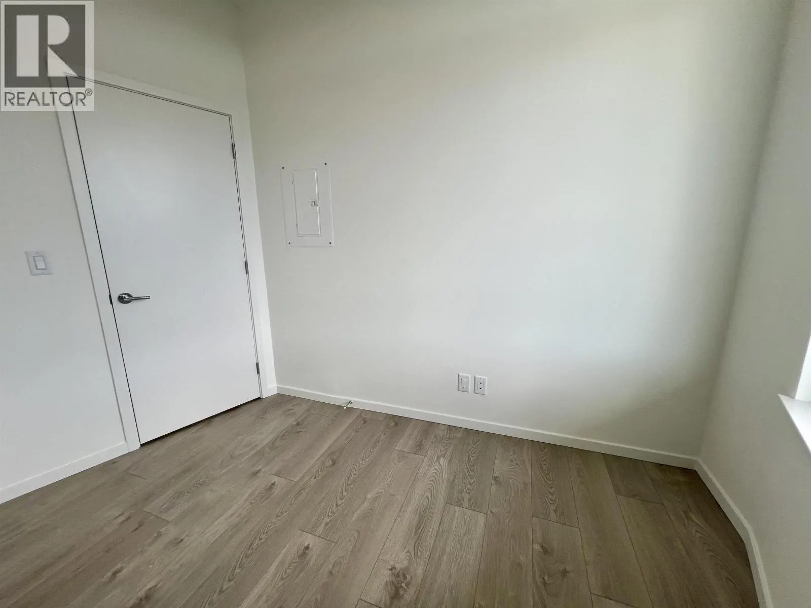 1310 6300 MINORU BOULEVARD