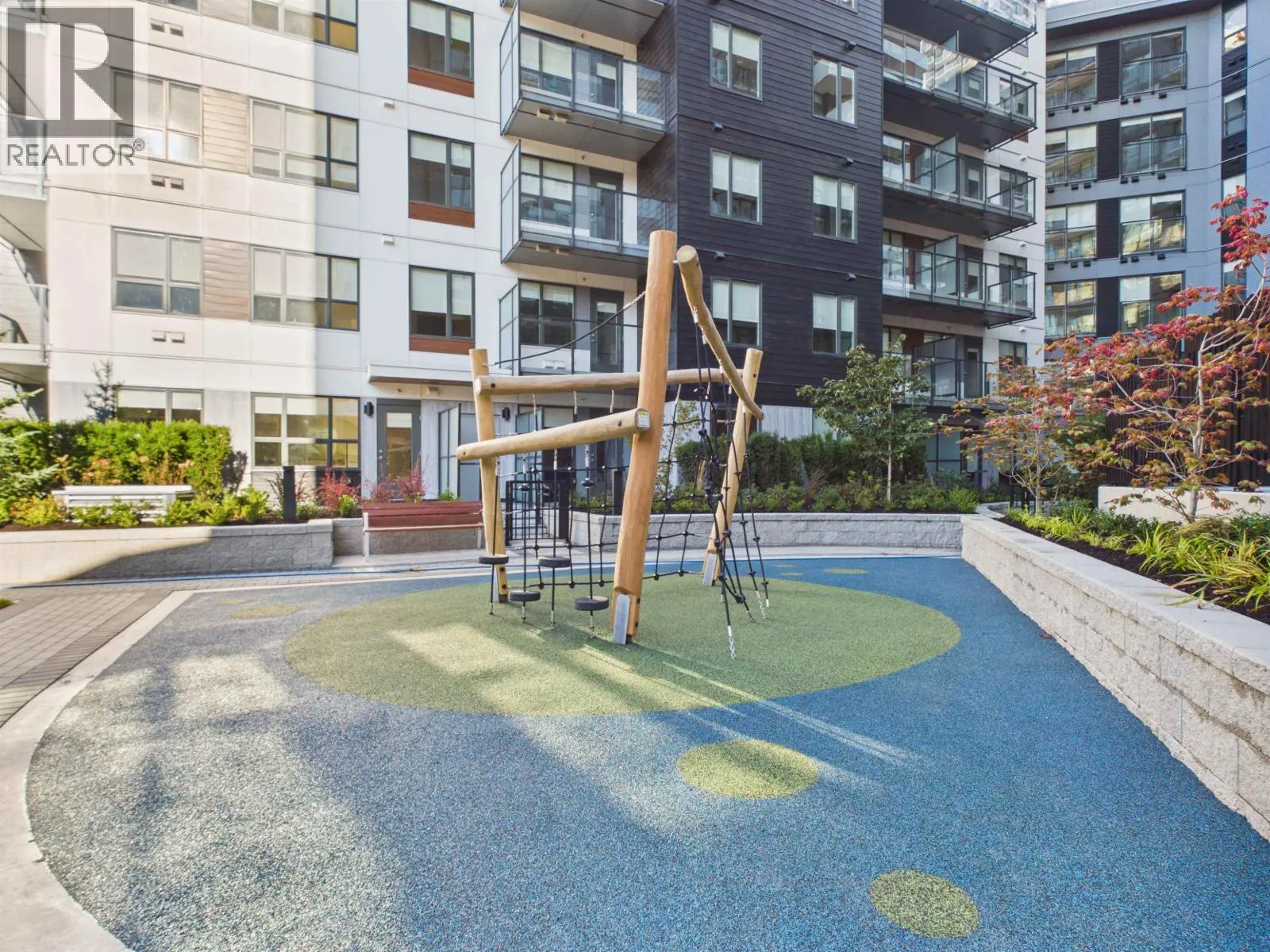 1804 5938 OLIVE AVENUE
