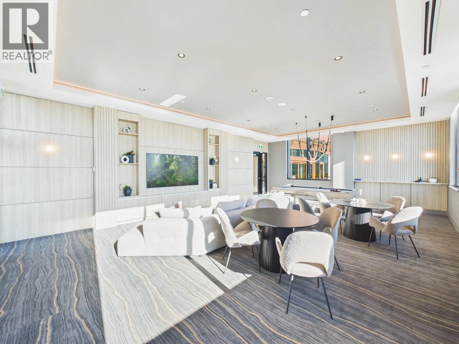 1804 5938 OLIVE AVENUE