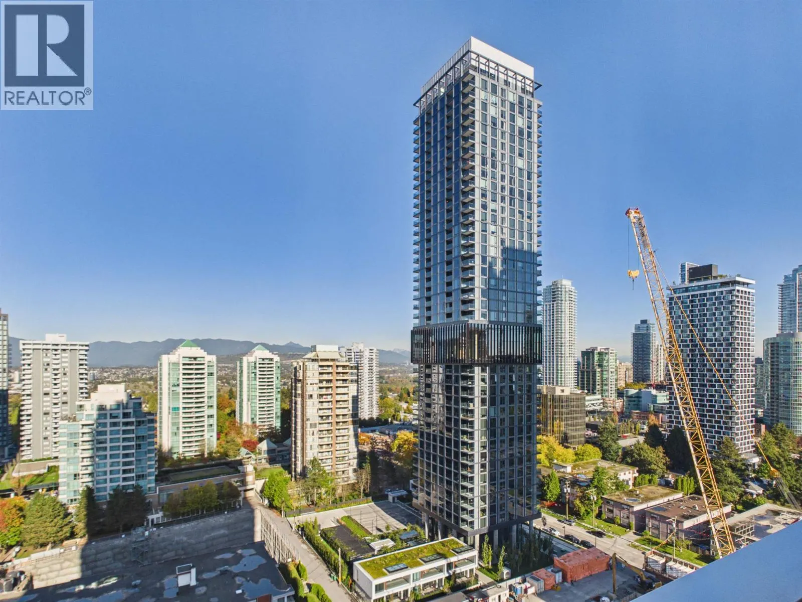 1804 5938 OLIVE AVENUE