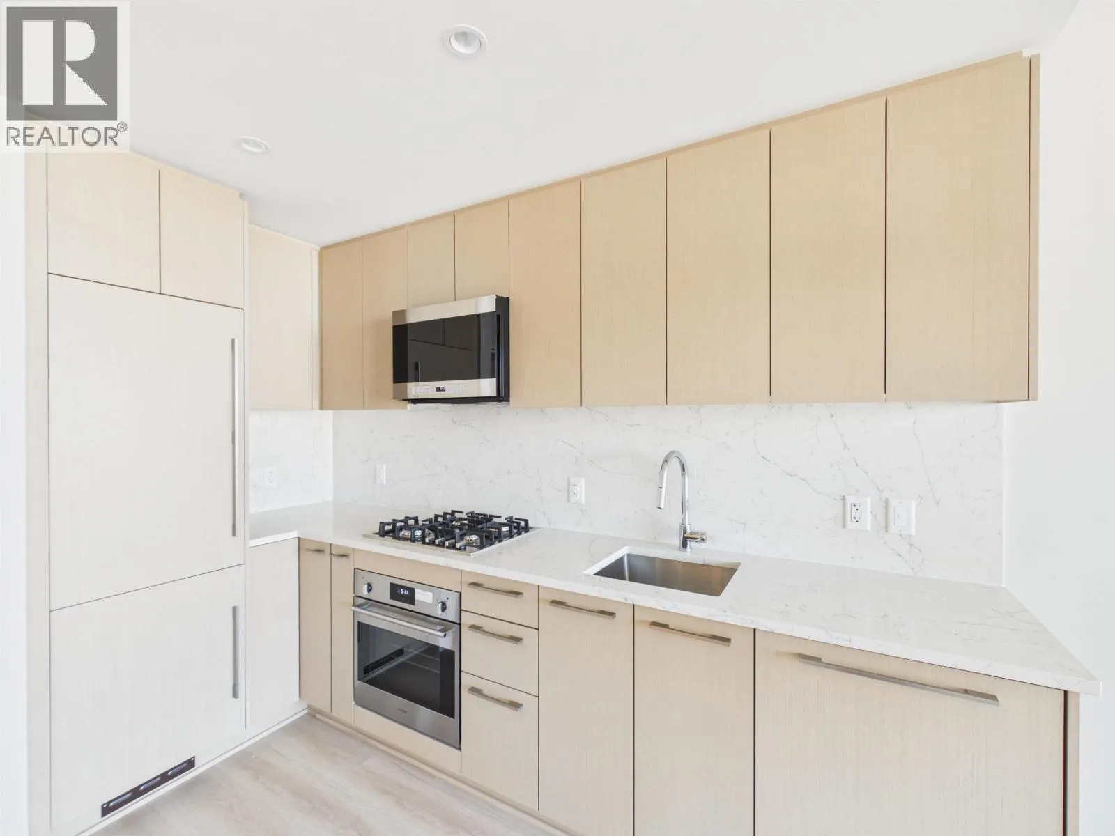 1804 5938 OLIVE AVENUE