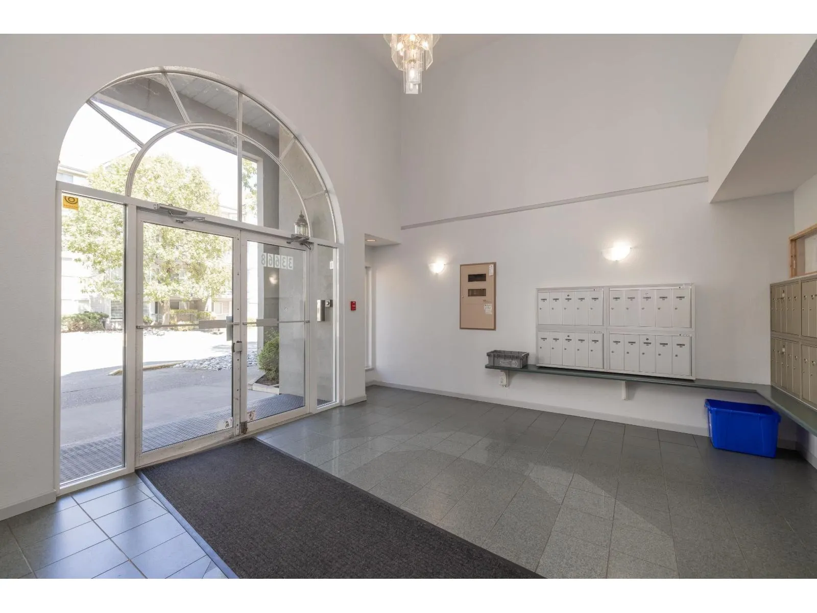 402 33668 KING ROAD