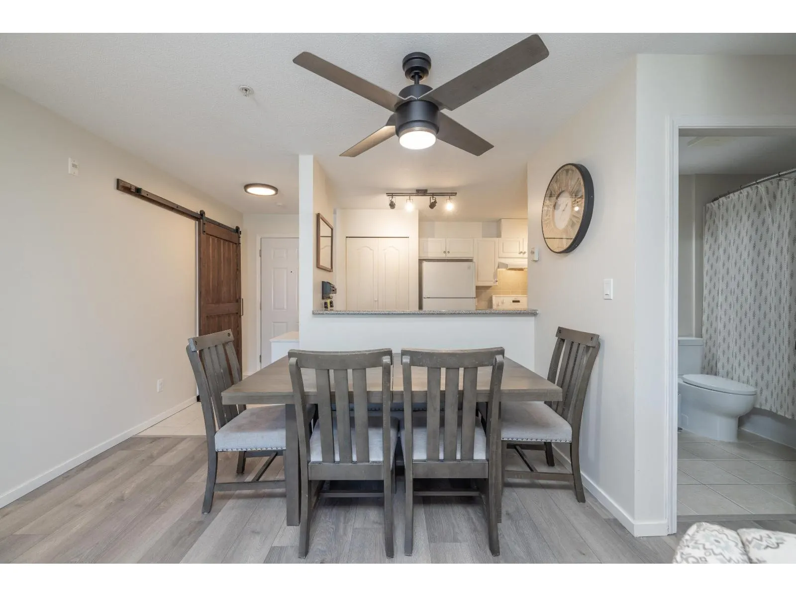 402 33668 KING ROAD