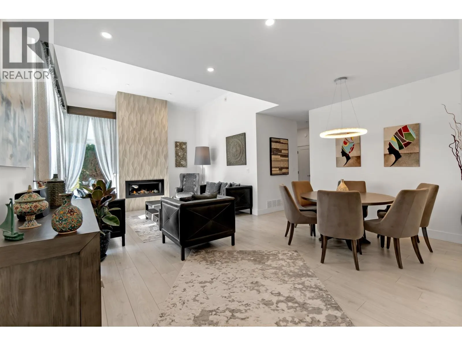 1273 3RD STREET