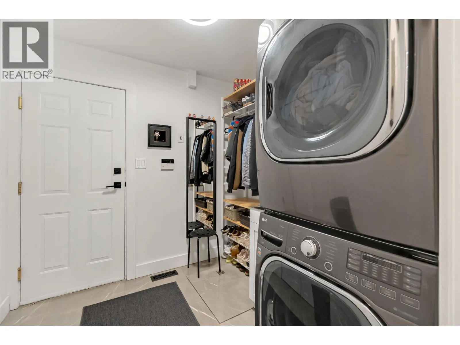 1273 3RD STREET