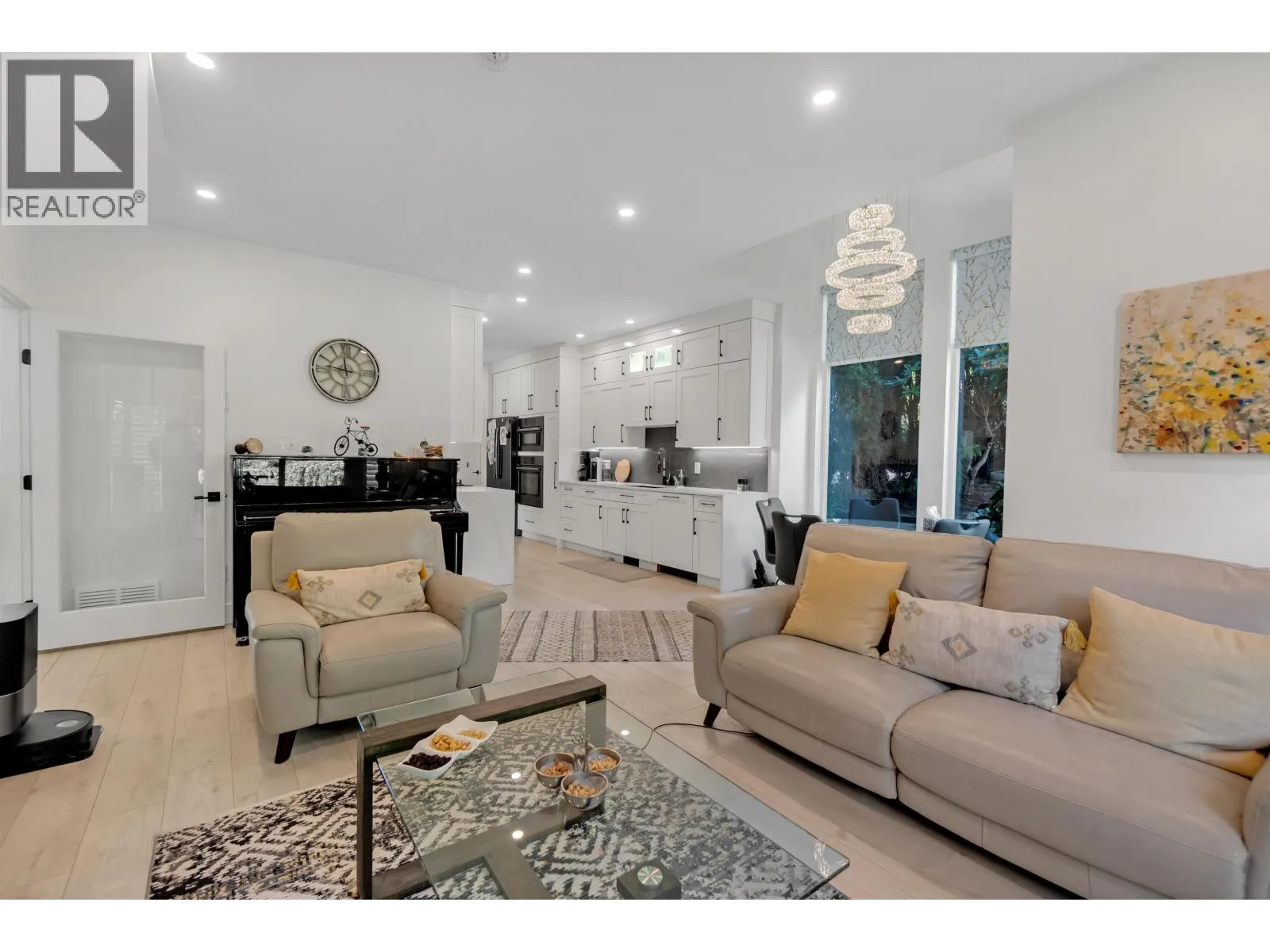 1273 3RD STREET