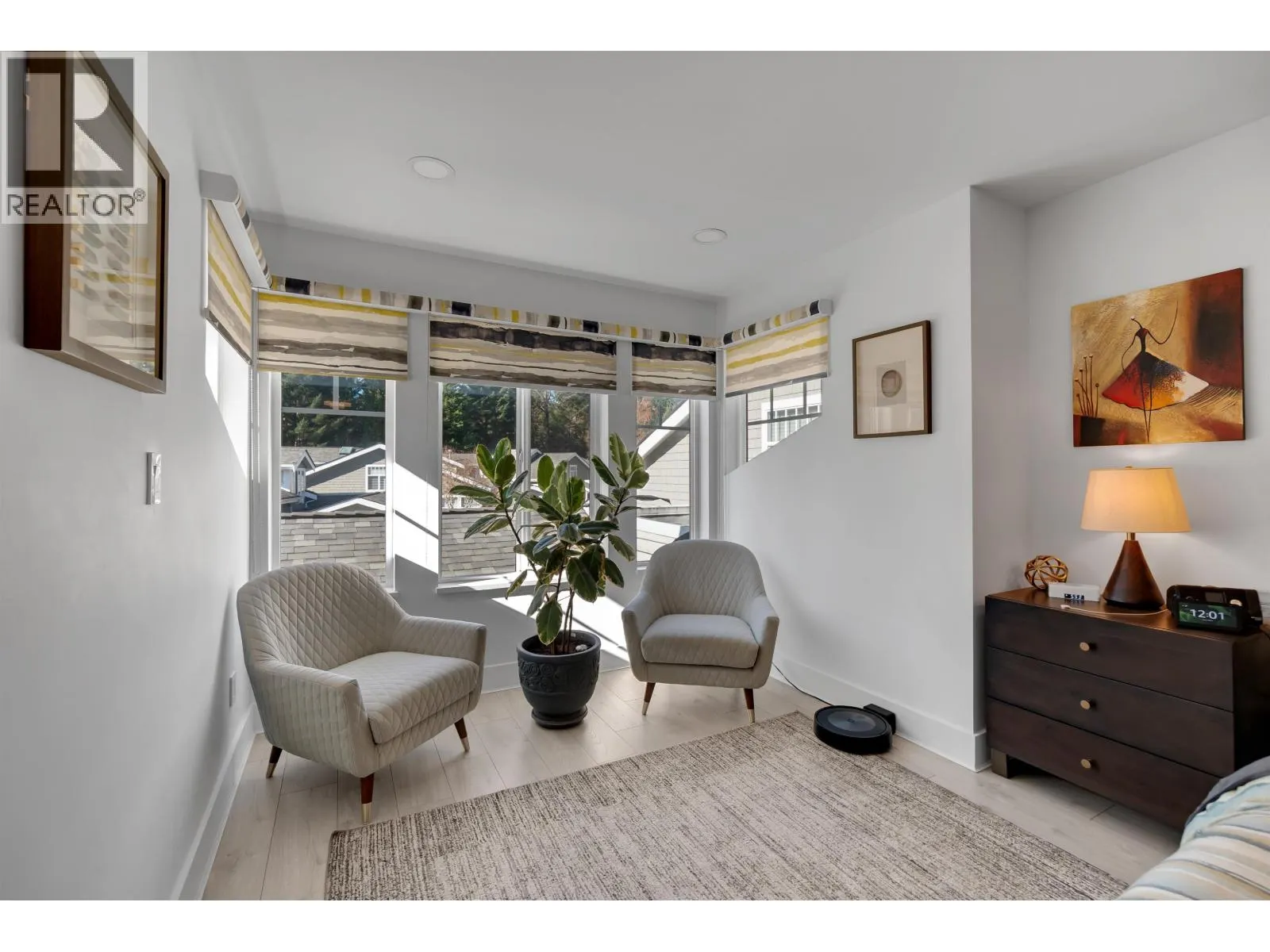 1273 3RD STREET