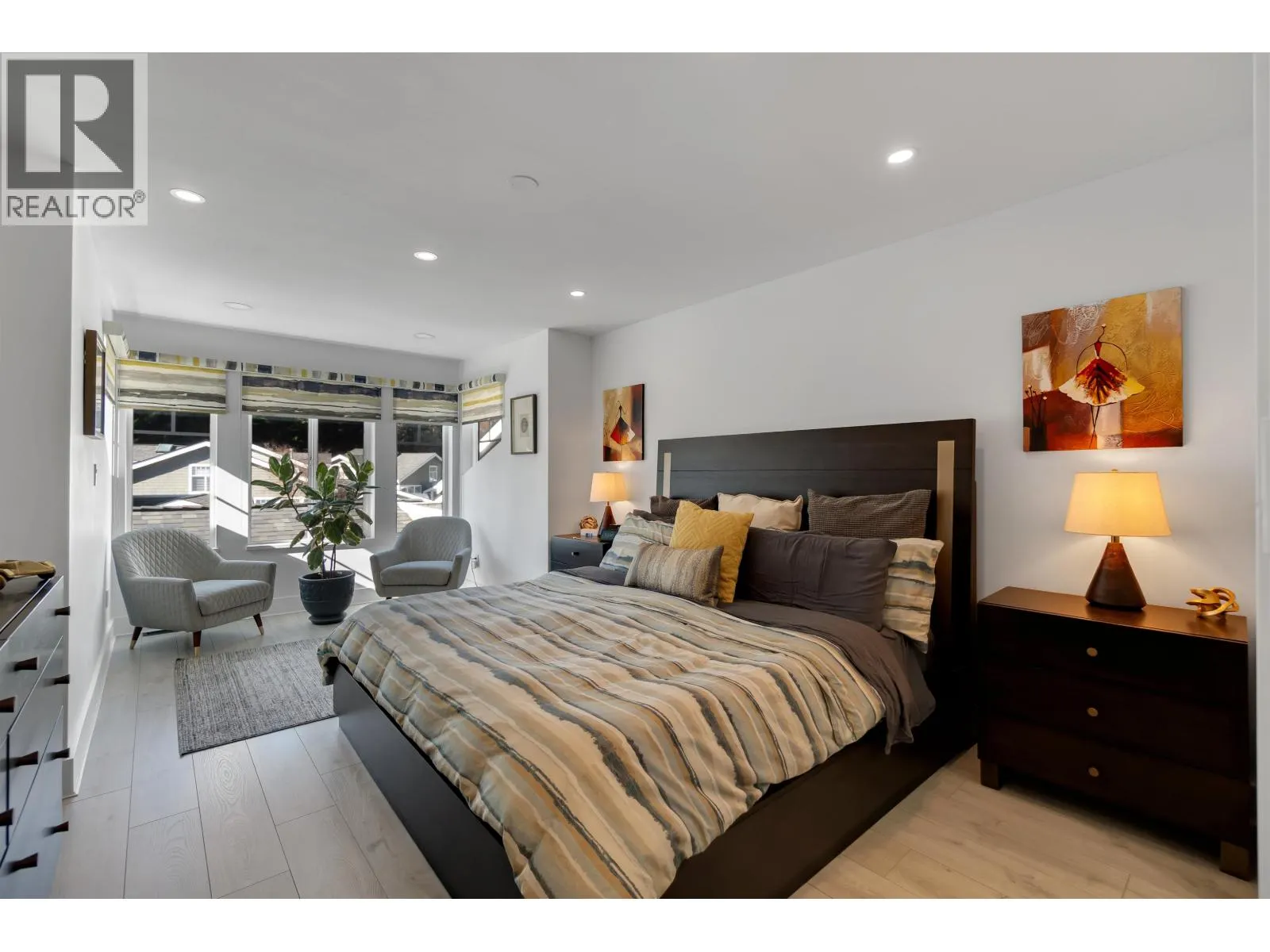 1273 3RD STREET