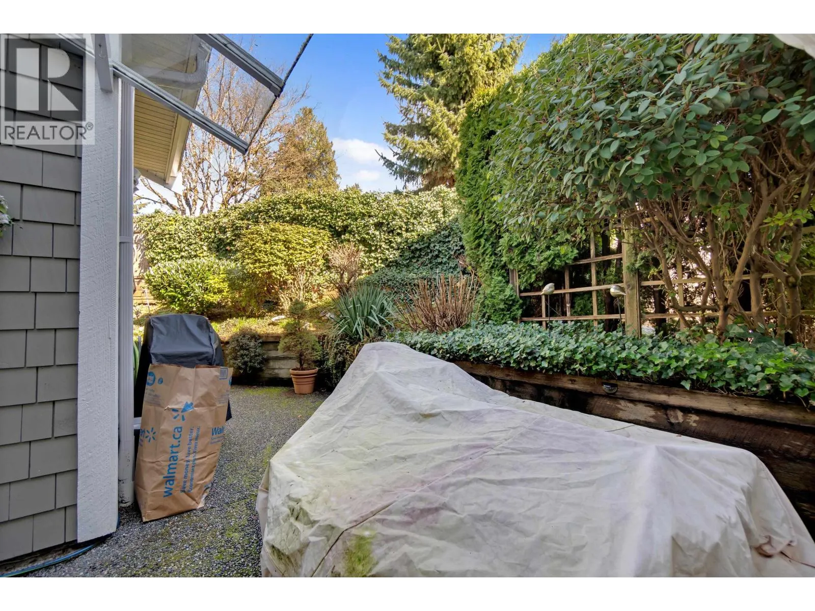 1273 3RD STREET