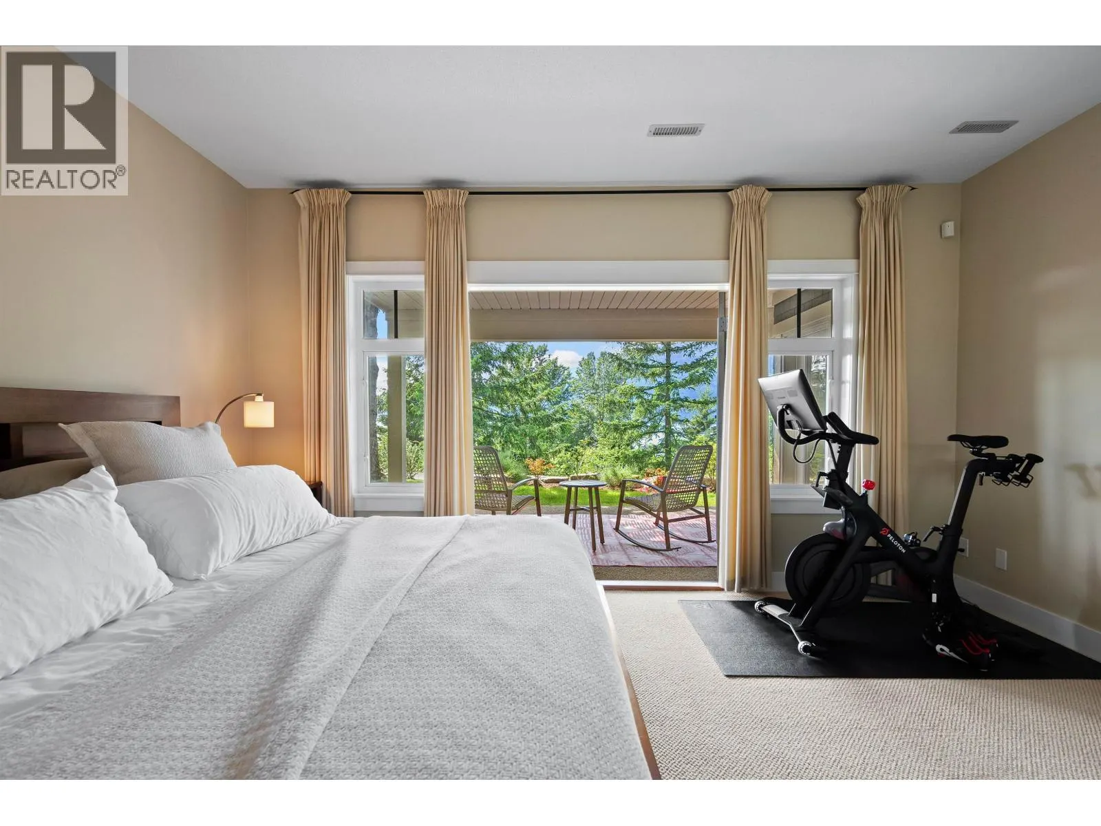 300 OCEAN CREST DRIVE