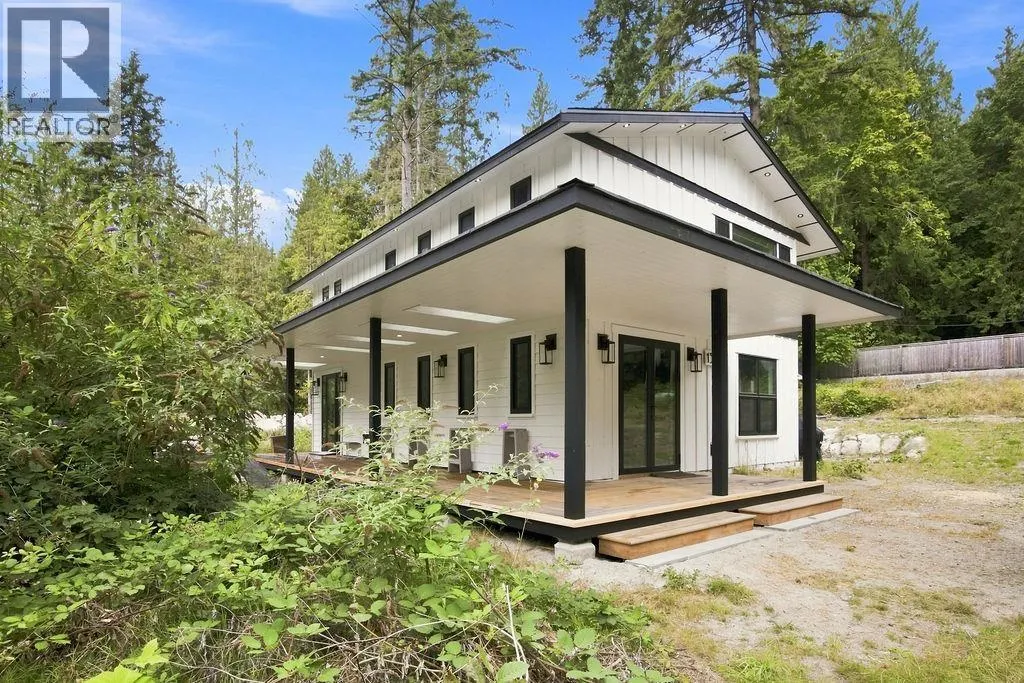 1535 MARGARET ROAD
