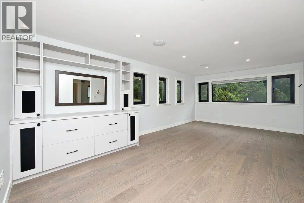 1535 MARGARET ROAD