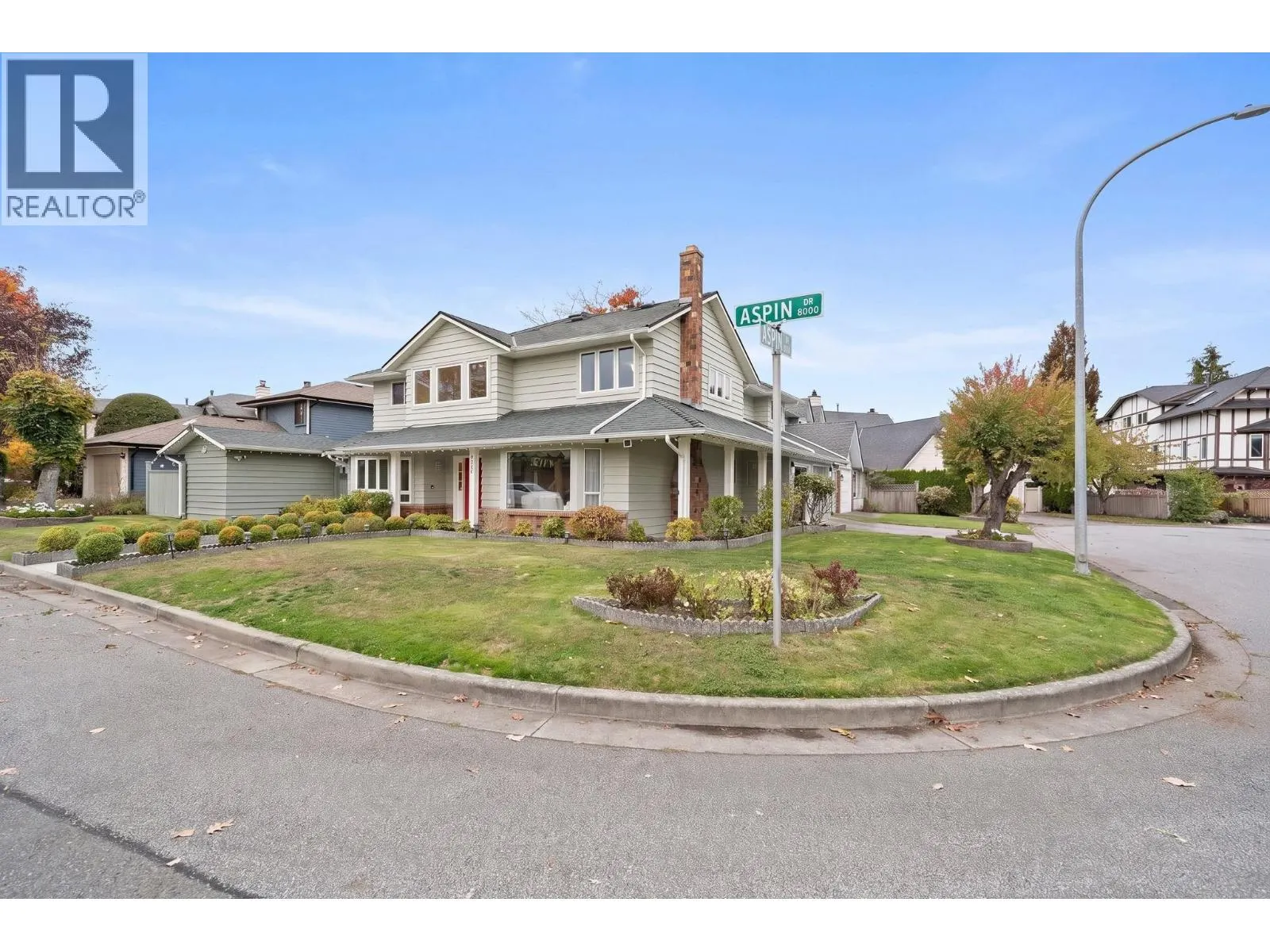 8260 ASPIN DRIVE