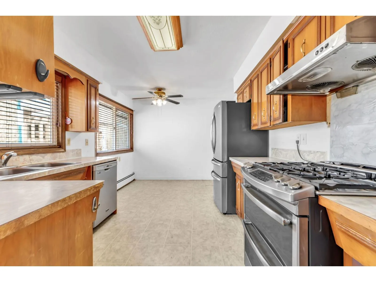 12881 CARLUKE CRESCENT