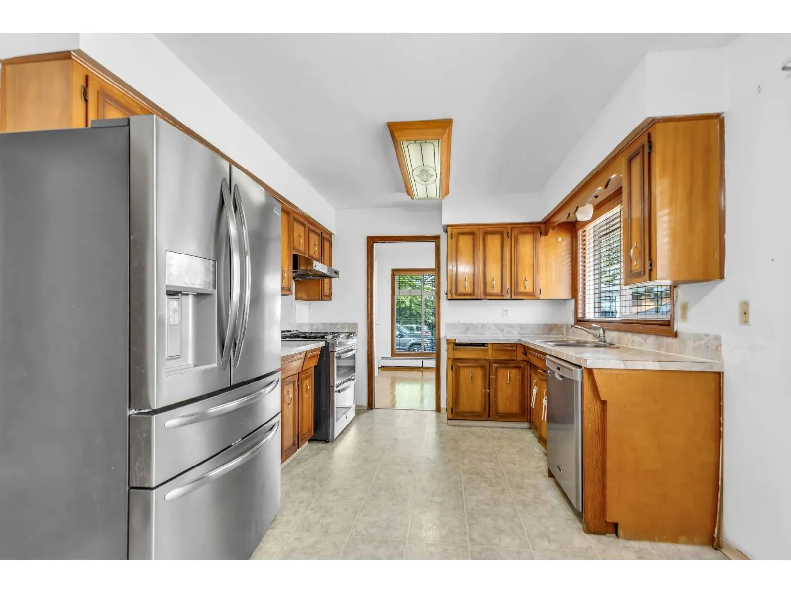 12881 CARLUKE CRESCENT