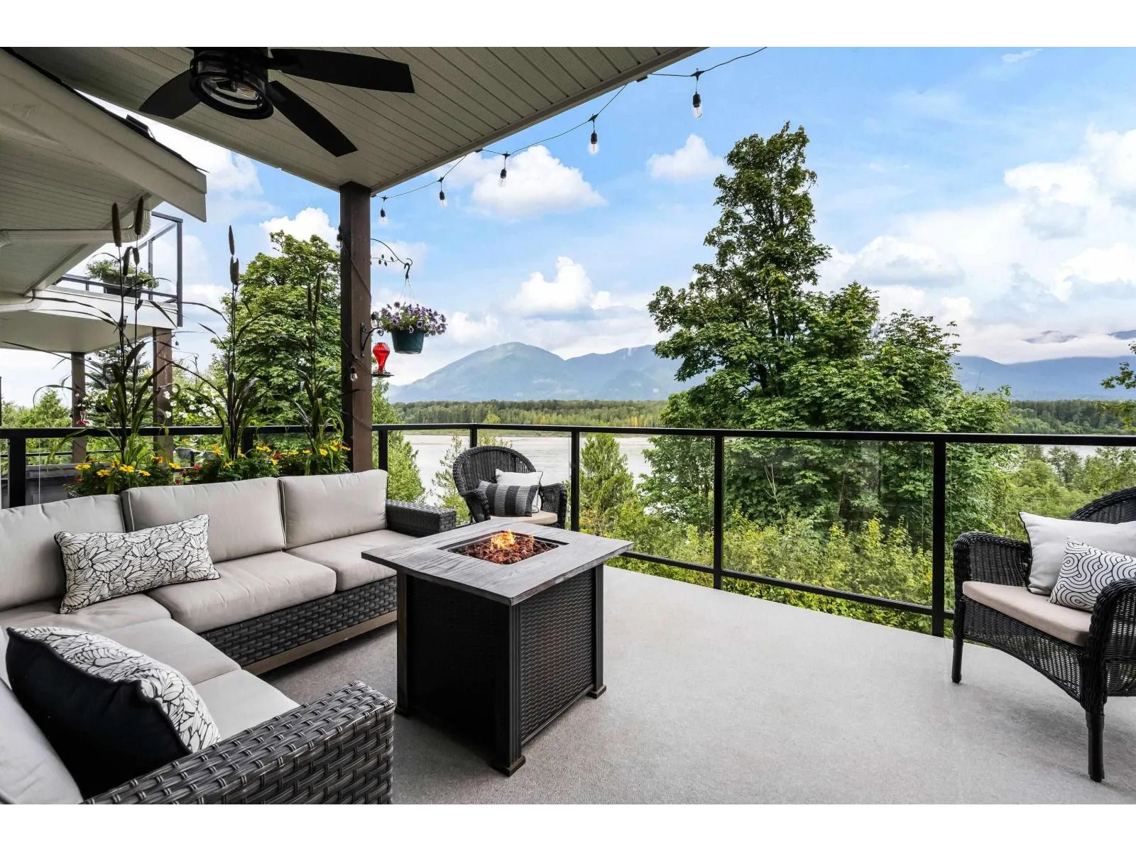 25 43575 CHILLIWACK MOUNTAIN ROAD|Chilliwack Mountain