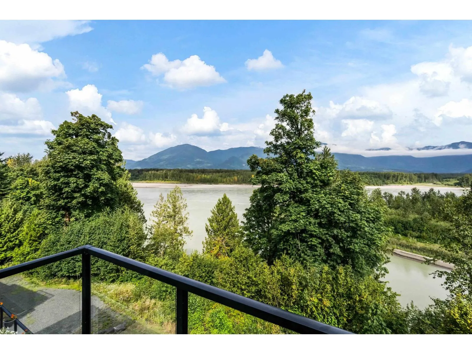 25 43575 CHILLIWACK MOUNTAIN ROAD|Chilliwack Mountain
